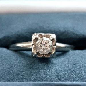 Antique engagement ring
